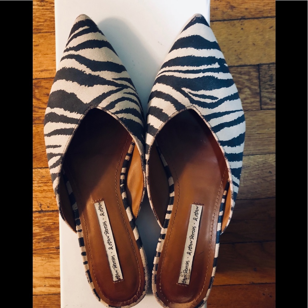 & Other Stories Zebra Leather Slipper Mules 36